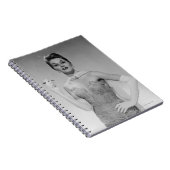 服の女性 ノートブック (右側)