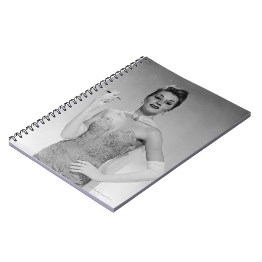 服の女性 ノートブック (左側)