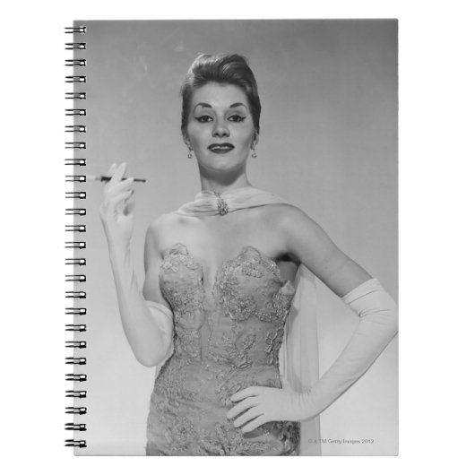 服の女性 ノートブック (正面)