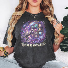 望遠鏡と惑星の宇宙図書館 Tシャツ