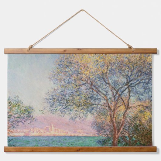 朝のアンティーブ 吊り下げ型タペストリー (正面)