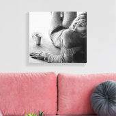 朝のコーヒーペンシルスケッチアートを持つ女性 キャンバスプリント (インサイチュ (リビング))