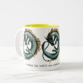 朝のドラゴンのファンタジーのマグ ツートーンマグカップ (正面左)