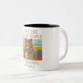 朝の人と朝の人と熊が大嫌い ツートーンマグカップ (正面右)