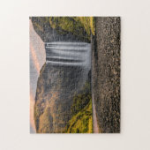 朝の日の出のSkogafossの滝 ジグソーパズル (縦)