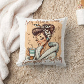 朝の楽しいコーヒータイムの女性 クッション (ブランケット)