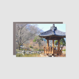 朝の穏やかな庭 カーマグネット