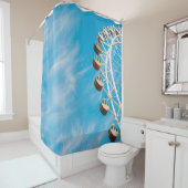 朝の空の下の白澄んい観覧車 シャワーカーテン (インサイチュ)