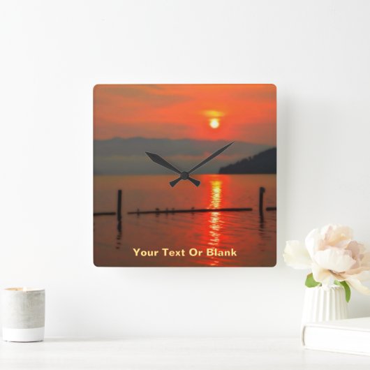 朝の赤い空 スクエア壁時計 (ホーム)