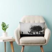 朝の霧のあるシカのイメージ ランバークッション (椅子)