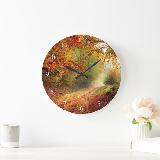 朝のAutumの森林 ラージ壁時計 (ホーム)