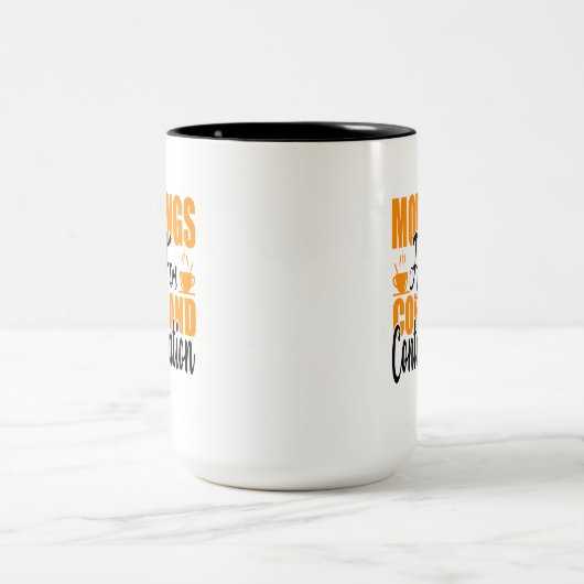 朝はコーヒーと内省のためだ ツートーンマグカップ (中央)