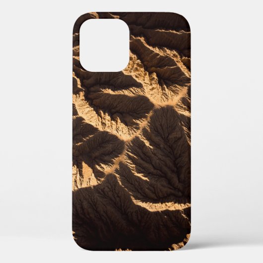 朝は黒と茶色の砂 Case-Mate iPhoneケース (裏面)