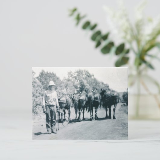 朝仕事 ポストカード (スタンド正面)