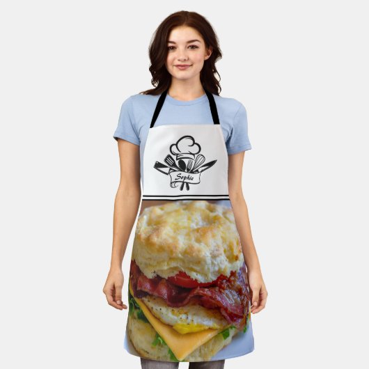朝食サンドイッチエプパーソナライズされたロン エプロン (着用した状態)