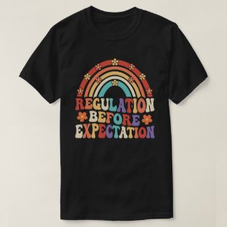 期待される神経多様性の前の調節 Tシャツ