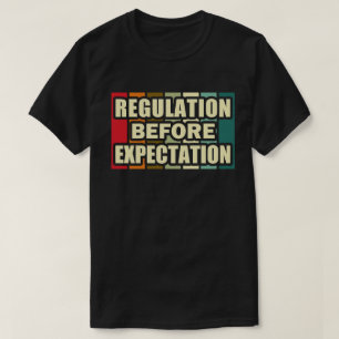 期待される神経多様性の前の調節 Tシャツ