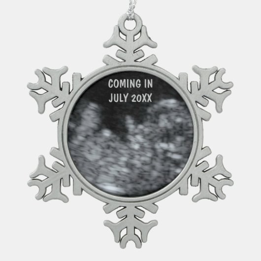 期待ベビークリスマスキープサク スノーフレークピューターオーナメント (正面)