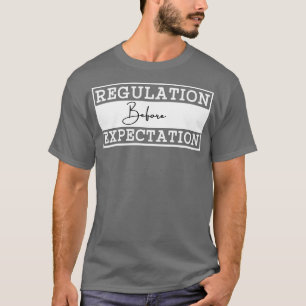 期待前の規制13 Tシャツ