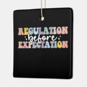 期待Groovy前の規制 セラミックオーナメント (左)