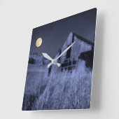 朧月が浮かぶ風化した古い納屋 | Old Weathered Barn スクエア壁時計 (傾斜)