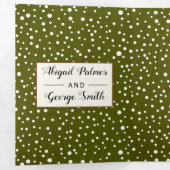 木々と明るい素朴な緑の木の冬の結婚式 三つ折り招待状 (内部最初)