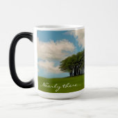 木々のコルニッシュのドライブのランドマーク モーフィングマグカップ (左)