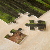 木々のトンネルの端の光 ジグソーパズル (側面)