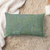 木々の下のローズブッシュ – グスタフクリムト ランバークッション (ブランケット)