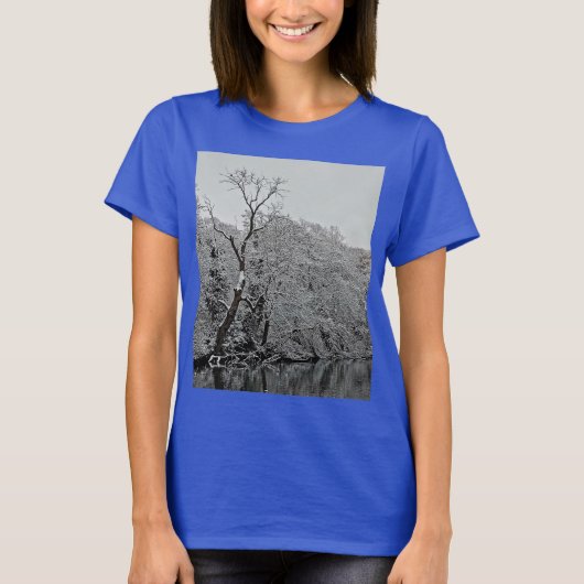 木々は水の上 Tシャツ (正面)