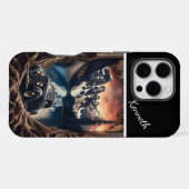 木々を通して見える山のヴィスタ iPhoneケース (裏面横)
