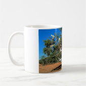 木おもしろいのヤギが思わぬ展開を歓迎 コーヒーマグカップ (左)