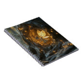 木お洒落の空洞に浮かぶ妖精の像 ノートブック (右側)