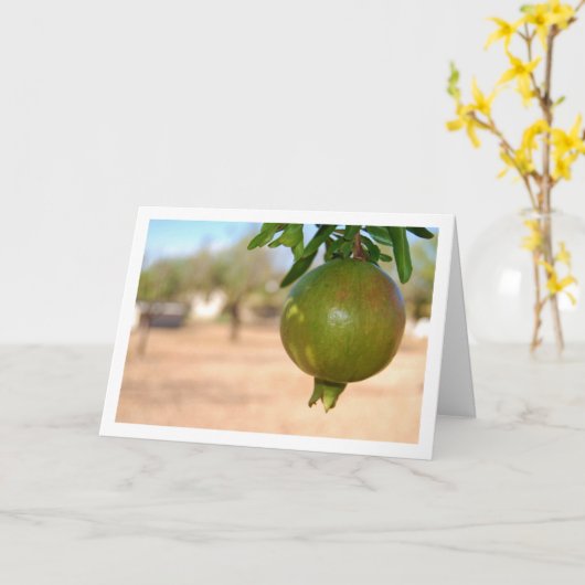 木からぶら下がっているイチジクの実 カード (黄色い花)