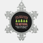 木が空に聞耳を傾け教える スノーフレークピューターオーナメント (正面)