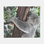 木で眠るコアラベア フリースブランケット (正面(横))