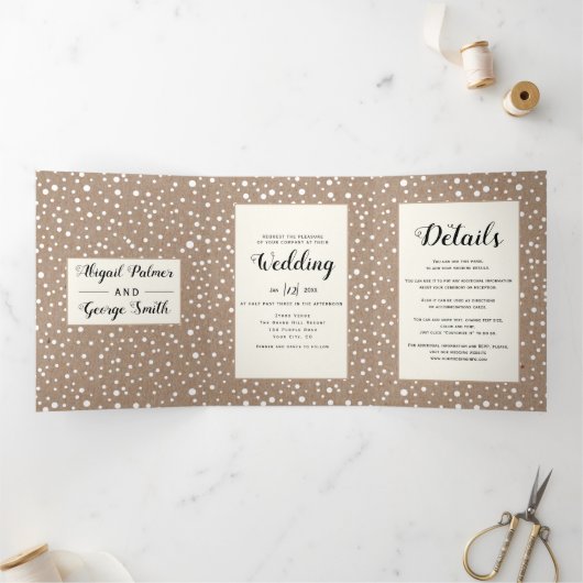 木とライトクラフト紙素朴な冬の結婚式 三つ折り招待状 (内部)