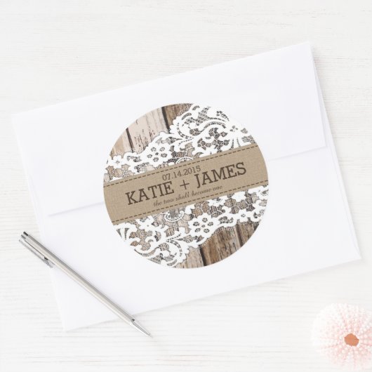 木とレースの国素朴の結婚式のラベル ラウンドシール (封筒)