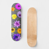 木と春の花のスケートボード スケートボード (正面)