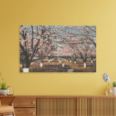 木に咲くカリフォルニアの花 キャンバスプリント (インサイチュ (リビング))