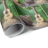 木に彫られたギターアートに感心するビーバー ラッピングペーパー (ロールコーナー)