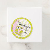 木に生える赤ちゃんシャワーピンクのフクロウ フェイバータグ (インサイチュ)