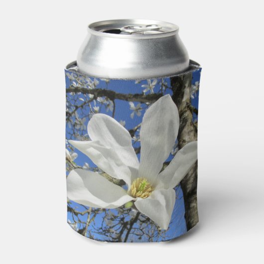 木に白いマグノリアの花。 缶クーラー (缶正面)