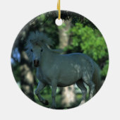 木に立っているミニチュア馬 セラミックオーナメント (裏面)