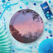 木に覆われた美しい夕日 ペーパープレート (パーティー)