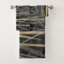 木に覆われた逃避行