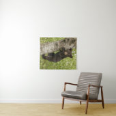 木に黒いクマの子 タペストリー (インサイチュ(横))