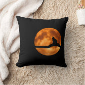 木に黒い猫のシルエット クッション (ブランケット)