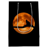 木に黒い猫のシルエット ミディアムペーパーバッグ (裏面)