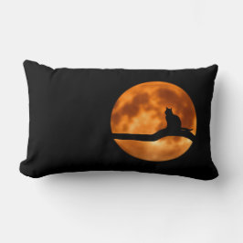 木に黒い猫のシルエット ランバークッション